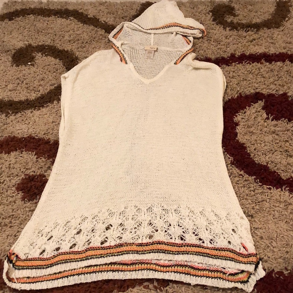 Day trip sleeveless light sweater hoodie